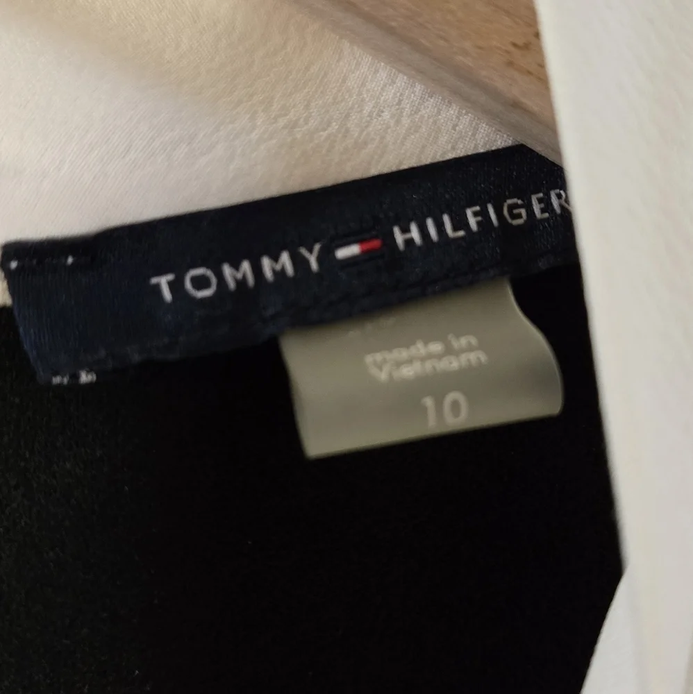 Tommy Hilfiger Black A-Line Dress with Neck Tie | Size 10 | NWT - Picture 4 of 10